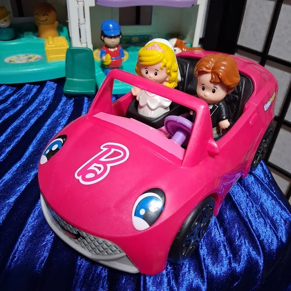 Fisher-Price Little People Sweet Sounds Home - Picture 3 of 16